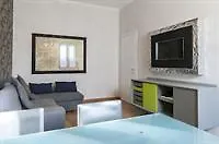 Royal * Milano